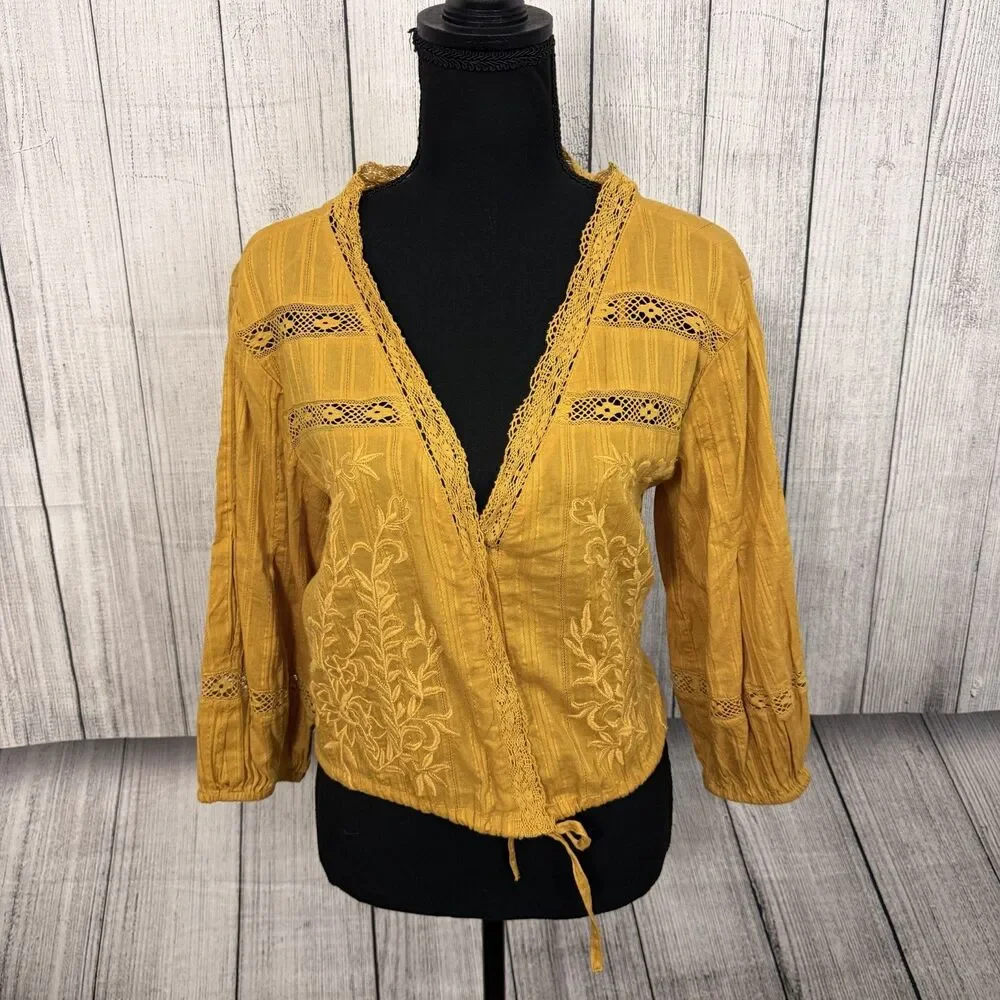 Free People Women's Medium Follow Your Heat Gold Floral Embroidered Crop Top